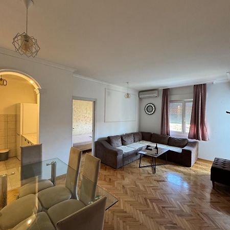 Apartamento Long Royal Podgorica Exterior foto
